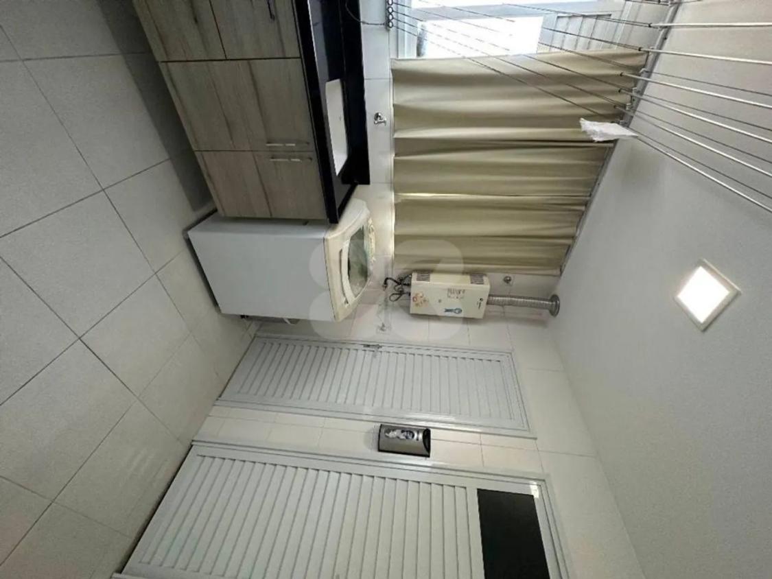 Apartamento à venda com 3 quartos, 150m² - Foto 16