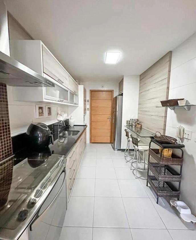 Apartamento à venda com 3 quartos, 150m² - Foto 14