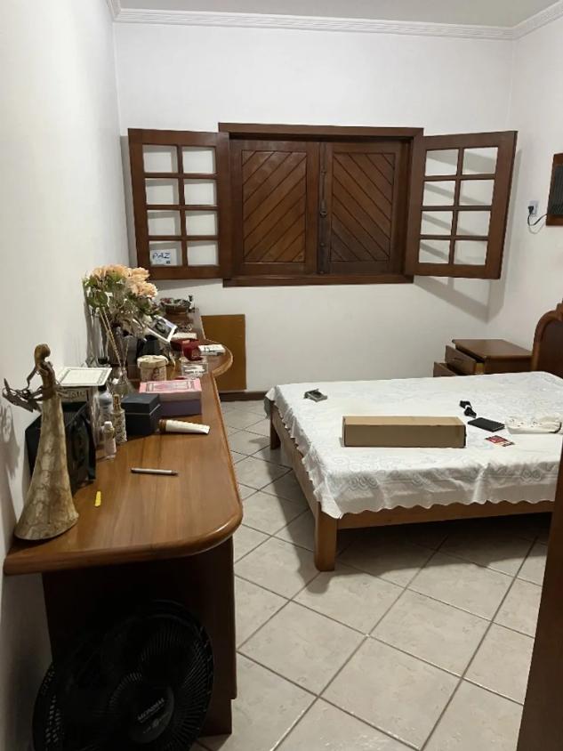 Casa à venda com 3 quartos, 240m² - Foto 7