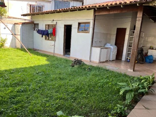 Casa à venda com 3 quartos, 240m² - Foto 3