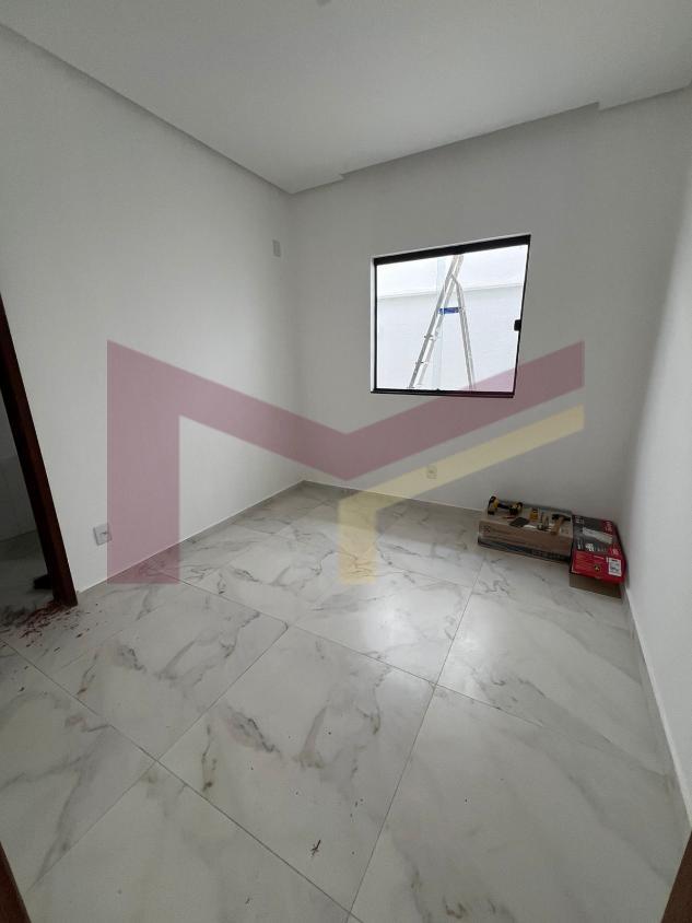 Casa à venda com 3 quartos, 122m² - Foto 4