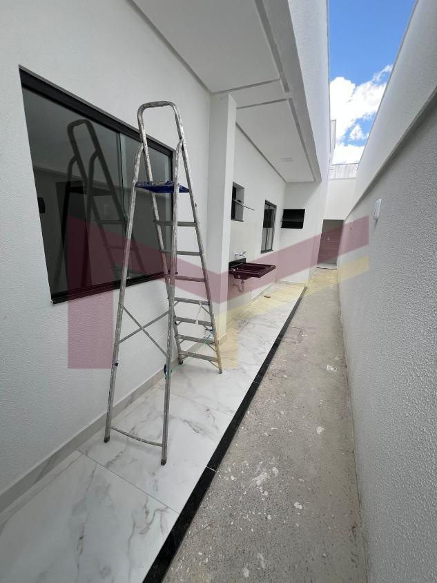 Casa à venda com 3 quartos, 122m² - Foto 16