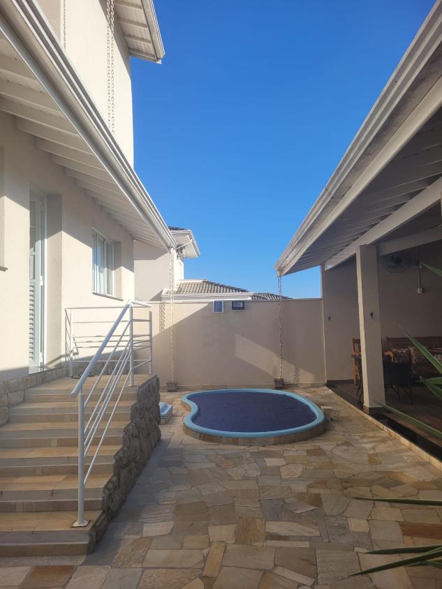 Casa de Condomínio à venda com 3 quartos, 282m² - Foto 11