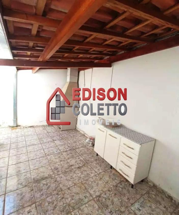 Casa à venda com 2 quartos, 84m² - Foto 12