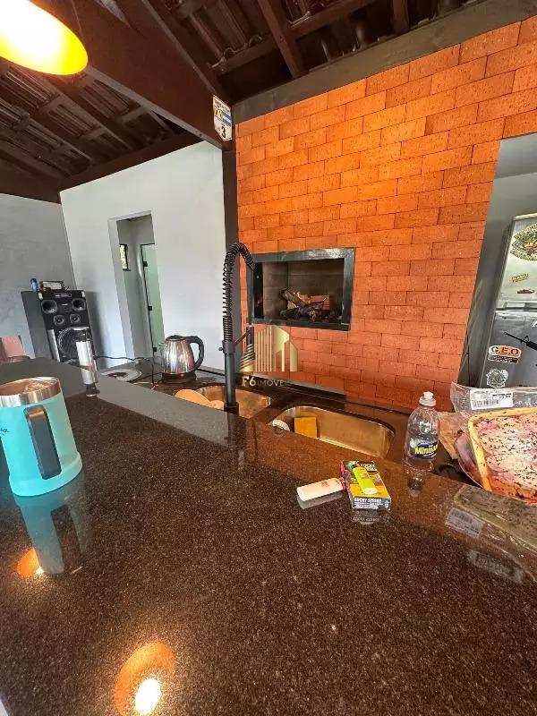 Chácara à venda com 3 quartos, 22965m² - Foto 3