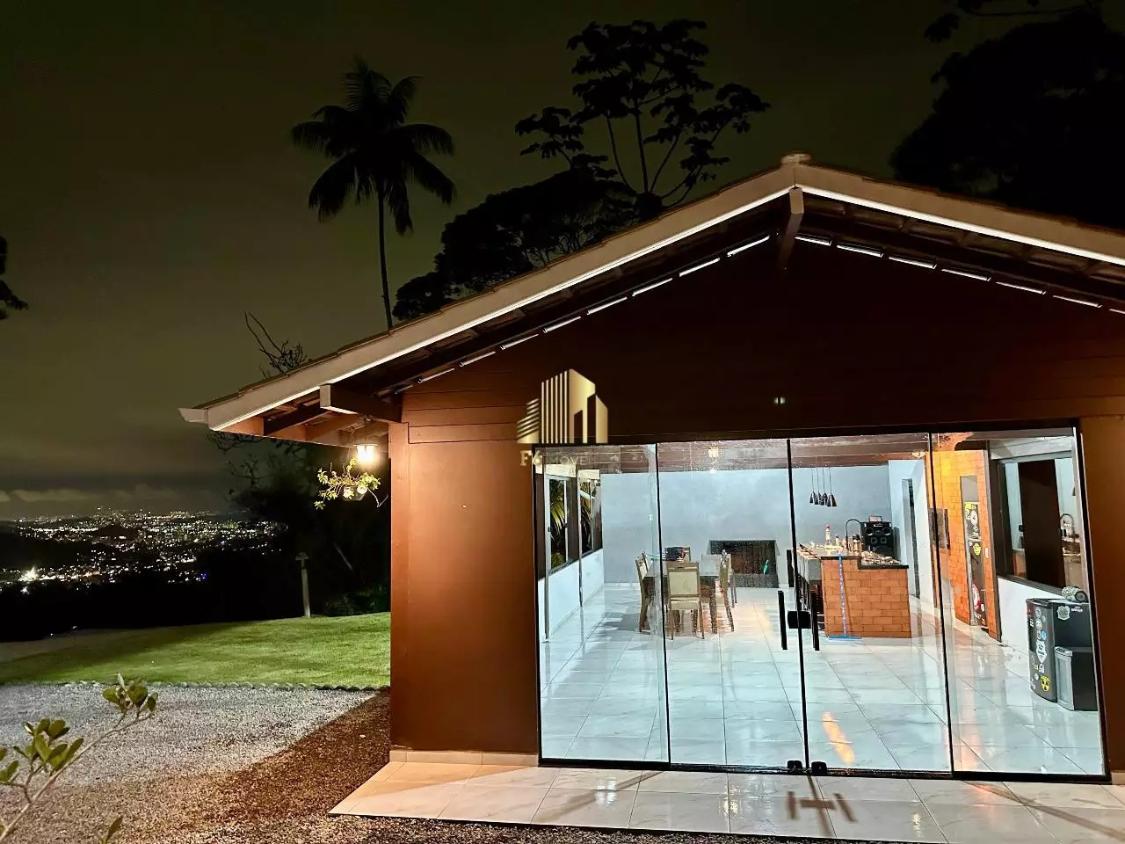 Chácara à venda com 3 quartos, 22965m² - Foto 10