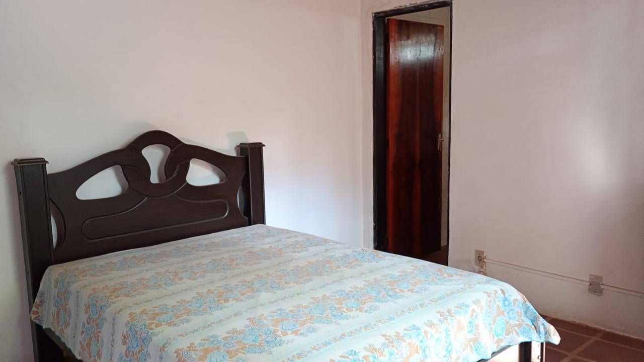 Chácara à venda com 3 quartos, 900m² - Foto 8