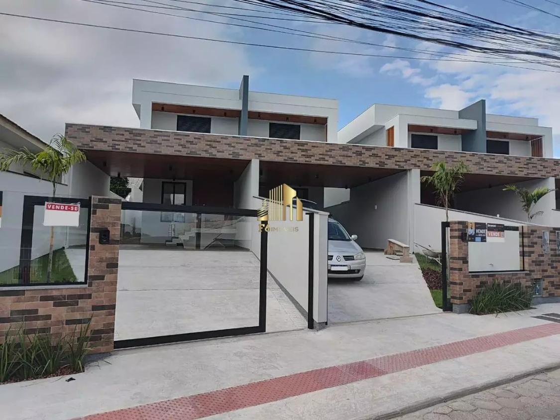 Casa à venda com 3 quartos, 150m² - Foto 2