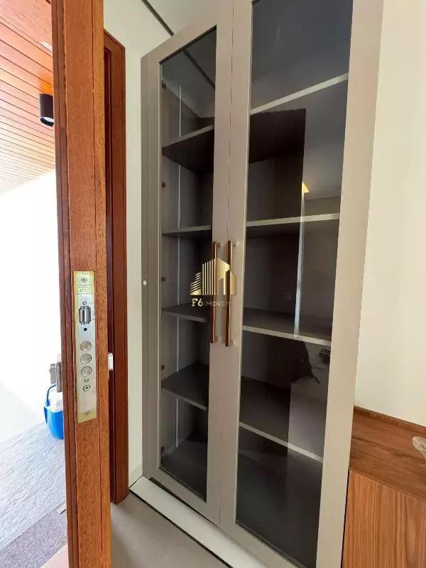 Casa à venda com 3 quartos, 150m² - Foto 4