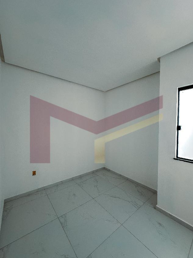 Casa à venda com 3 quartos, 80m² - Foto 11