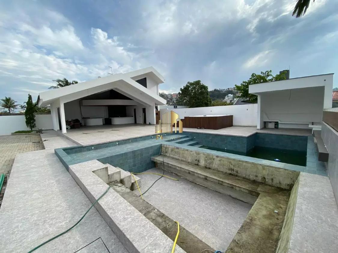 Casa à venda com 4 quartos, 493m² - Foto 11