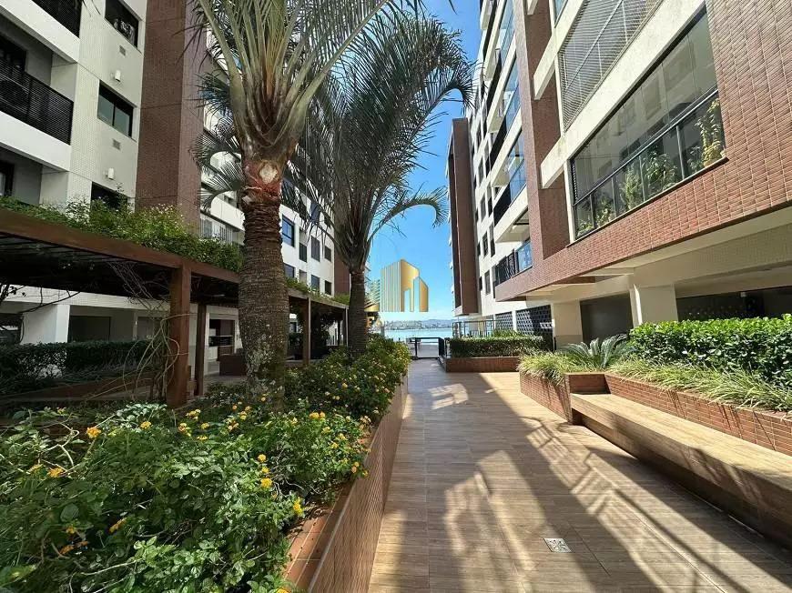 Apartamento à venda com 3 quartos, 125m² - Foto 15