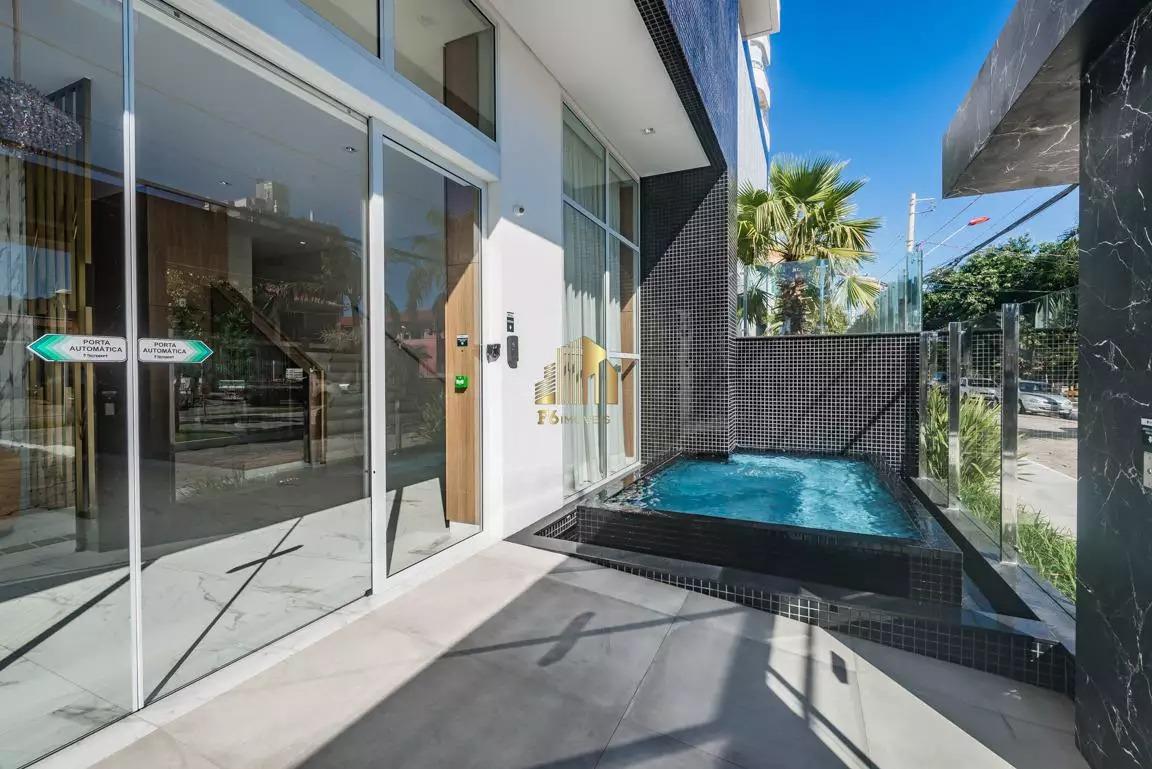 Apartamento à venda com 3 quartos, 92m² - Foto 1