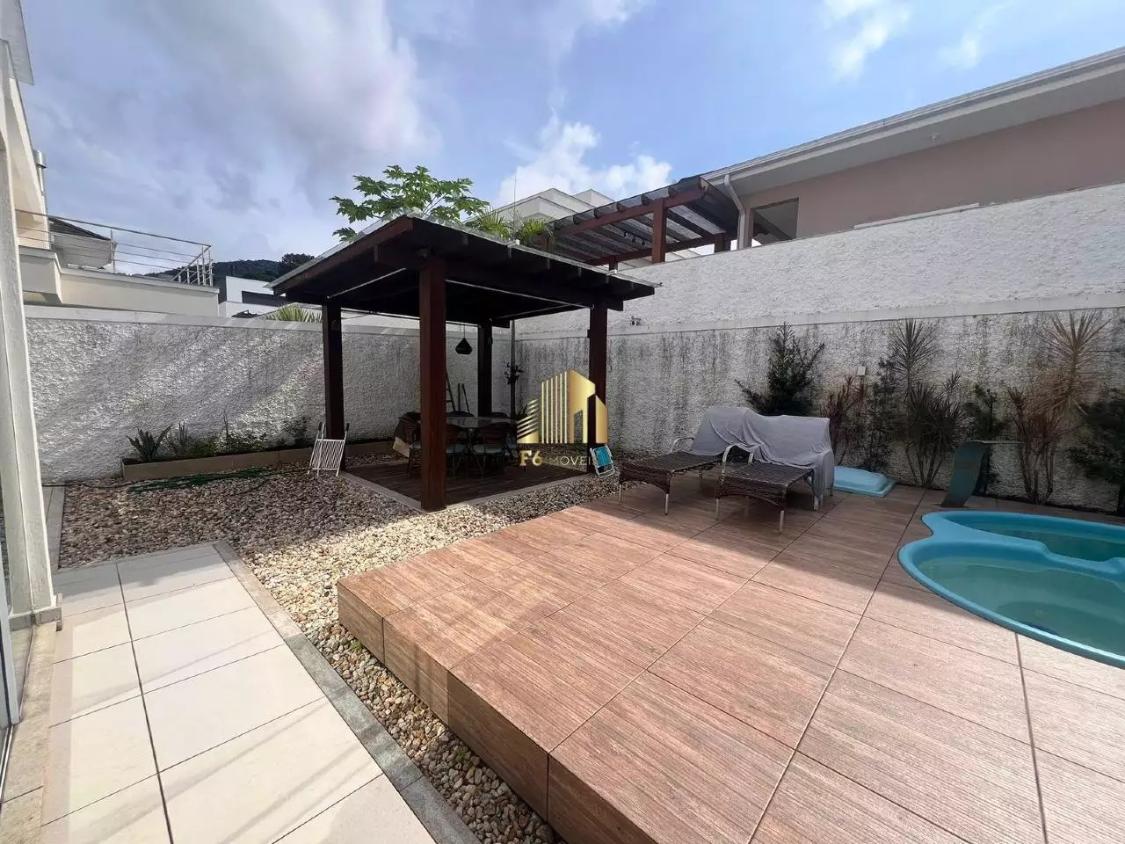 Casa de Condomínio à venda e aluguel com 3 quartos, 348m² - Foto 24