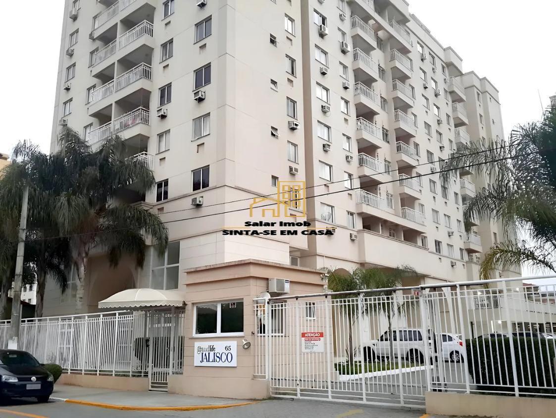 Apartamento à venda com 2 quartos, 202m² - Foto 1