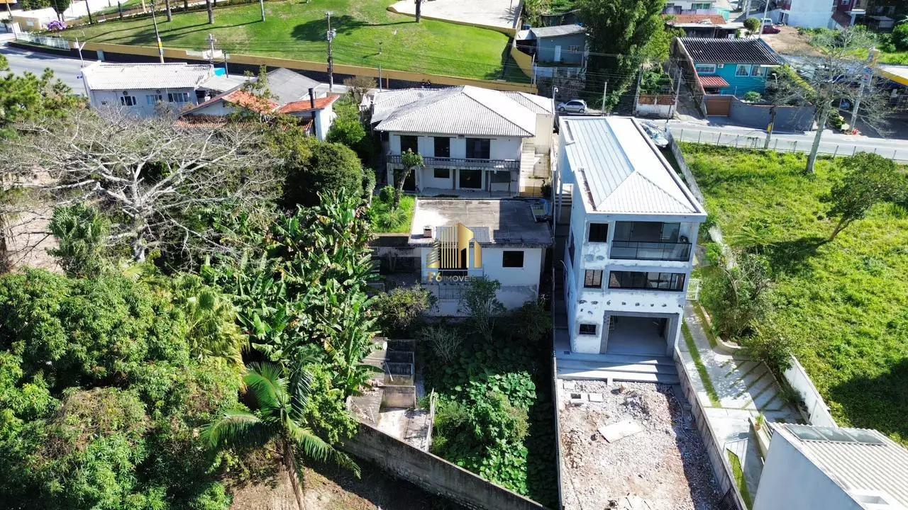 Prédio Inteiro para alugar com 4 quartos, 300m² - Foto 2
