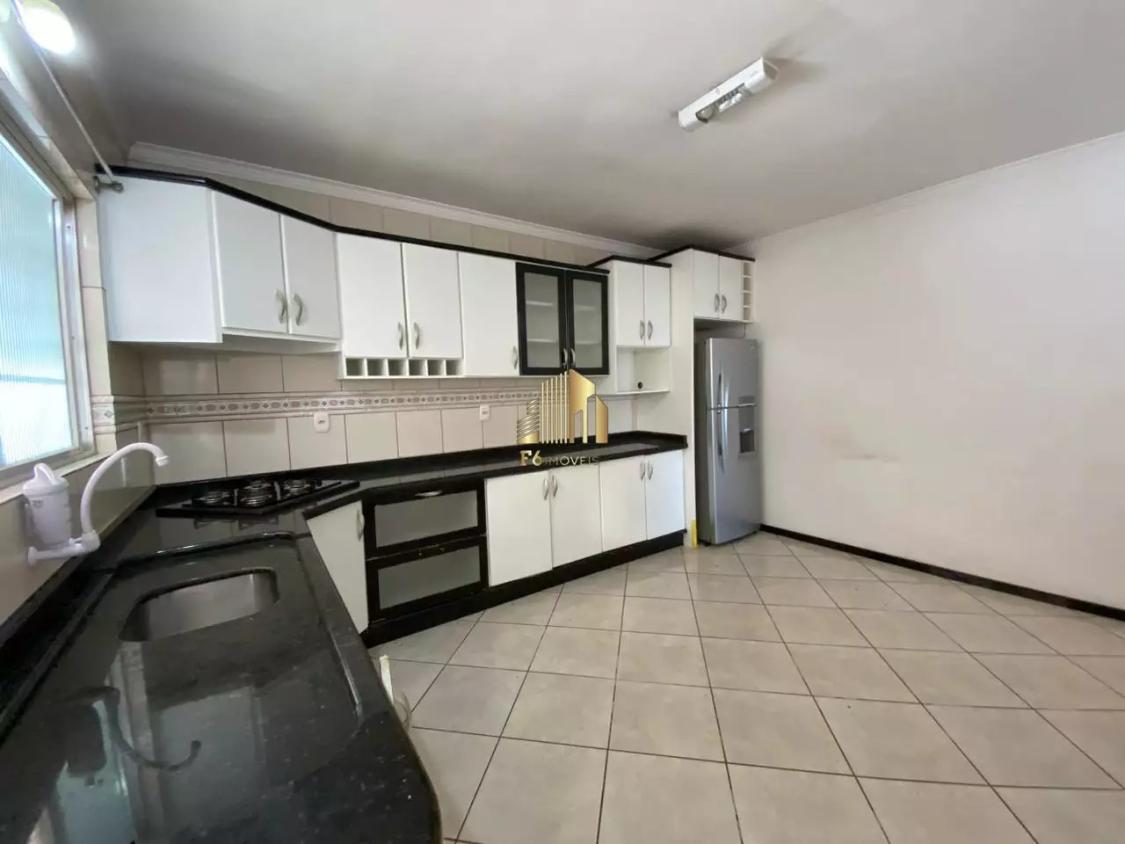 Prédio Inteiro para alugar com 4 quartos, 300m² - Foto 10