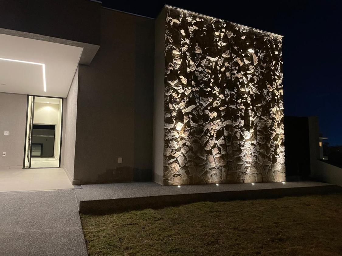 Casa de Condomínio à venda com 3 quartos, 220m² - Foto 5