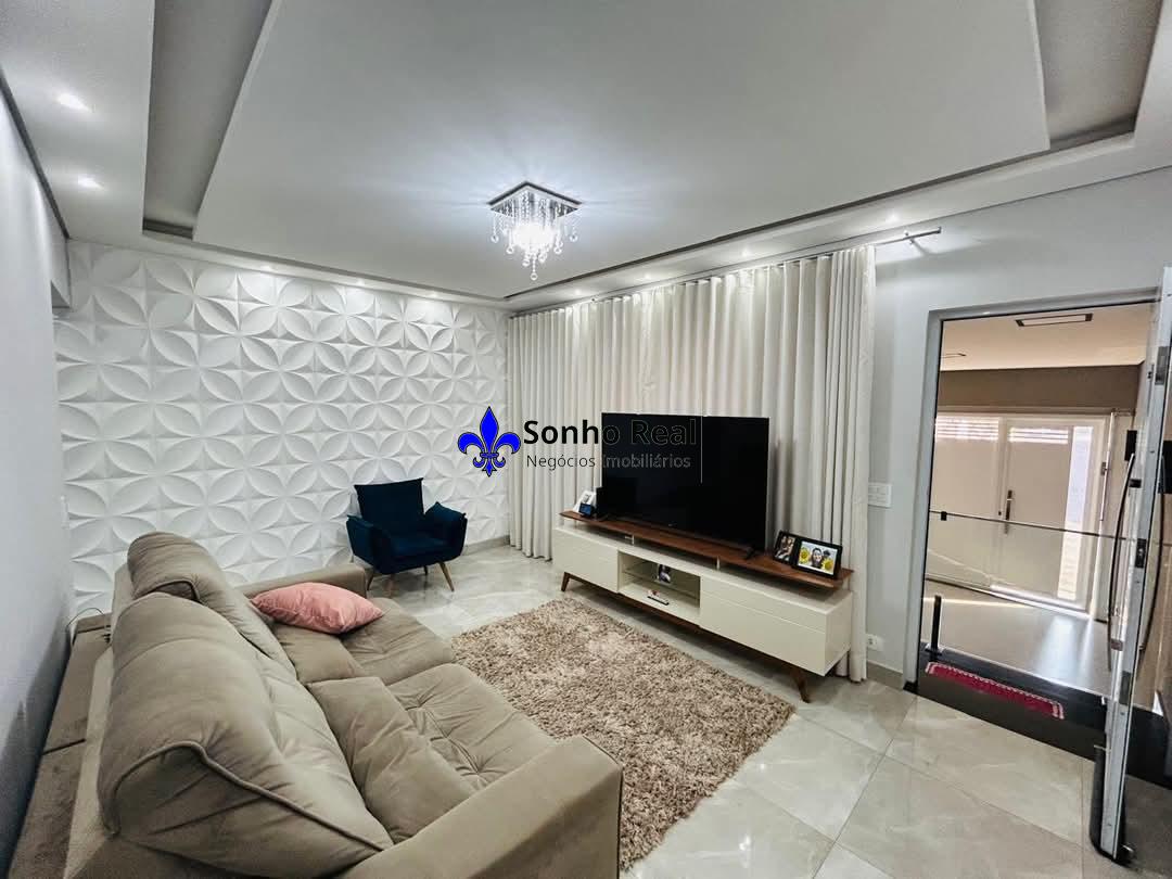 Casa à venda com 2 quartos, 110m² - Foto 2