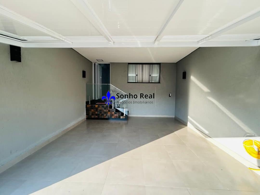 Casa à venda com 2 quartos, 110m² - Foto 5