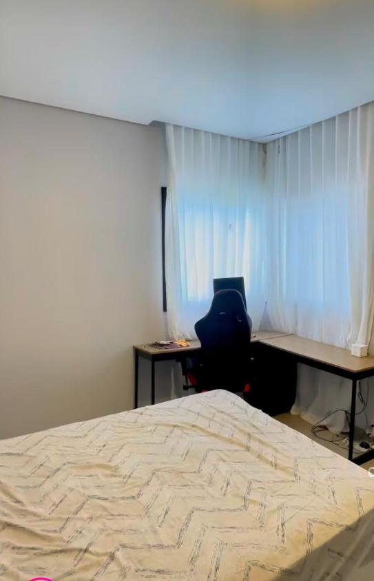 Casa de Condomínio à venda com 3 quartos, 272m² - Foto 15