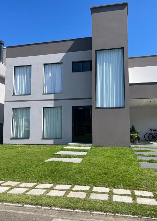 Casa de Condomínio à venda com 3 quartos, 272m² - Foto 1