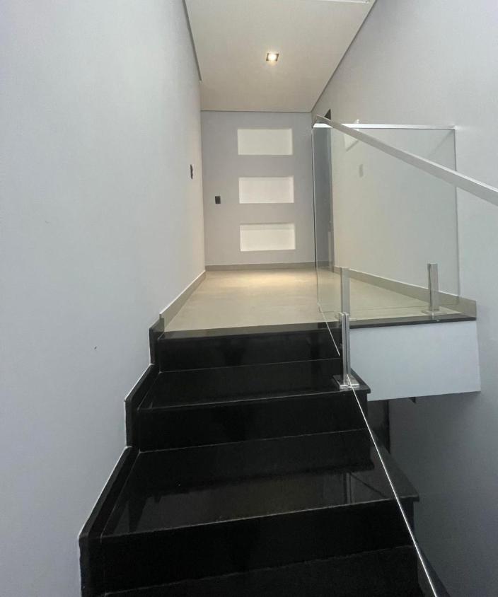 Casa de Condomínio à venda com 3 quartos, 272m² - Foto 8