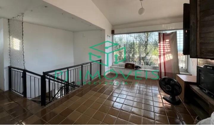 Casa à venda e aluguel com 3 quartos, 180m² - Foto 2