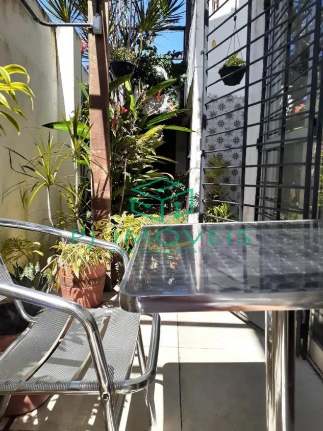 Casa à venda e aluguel com 3 quartos, 180m² - Foto 15