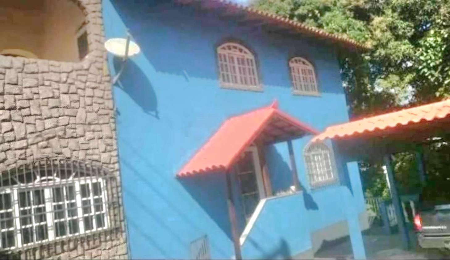 Casa à venda com 6 quartos, 648m² - Foto 3