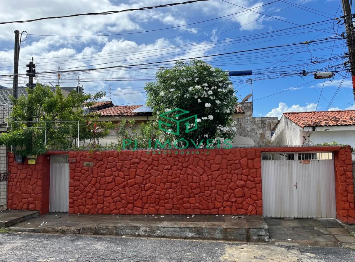 Casa à venda com 3 quartos, 90m² - Foto 1