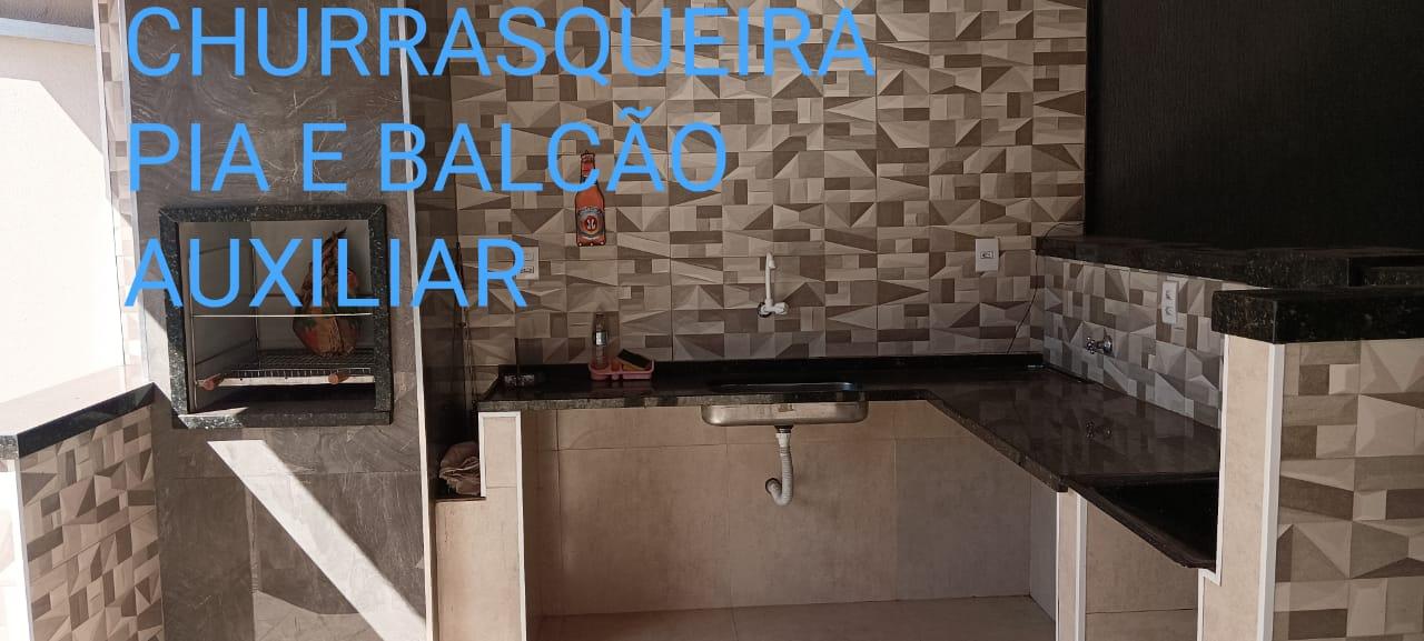 Casa à venda com 2 quartos, 120m² - Foto 4
