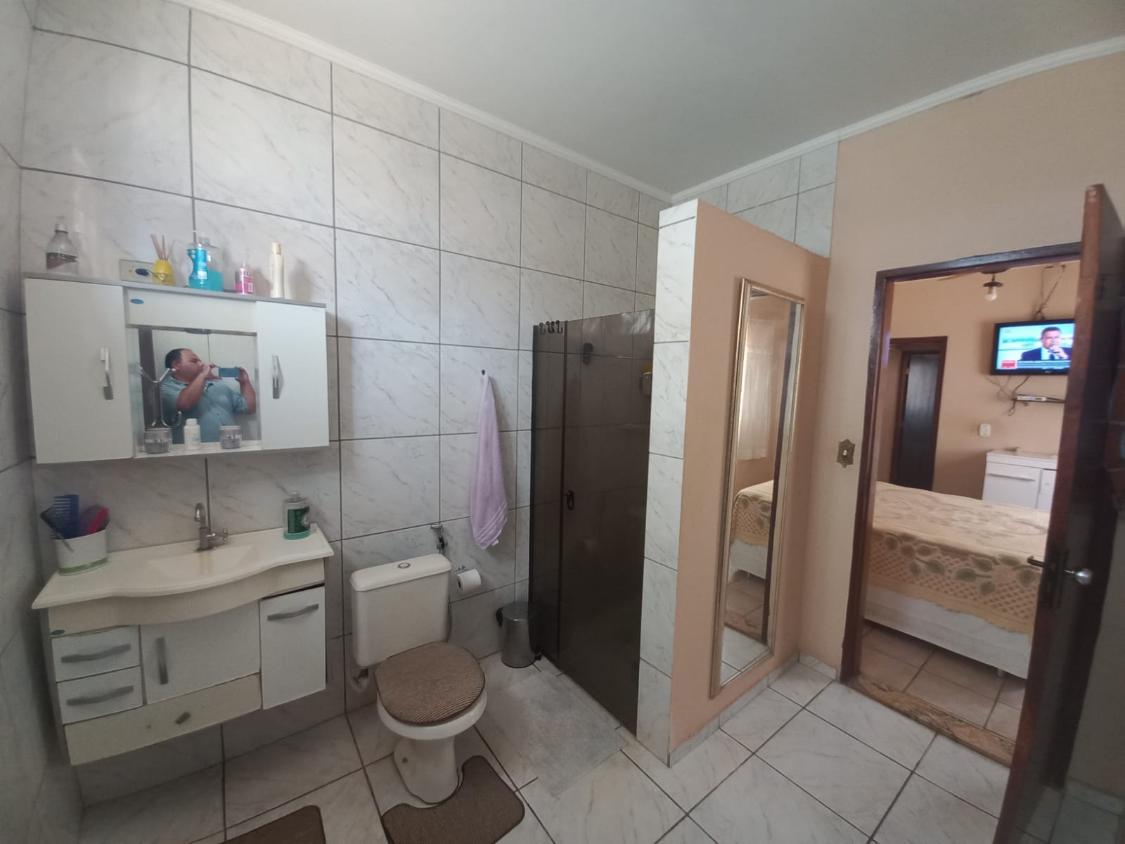 Casa, 4 quartos, 210 m² - Foto 9