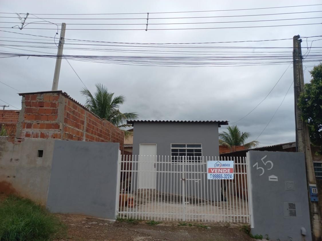 Casa à venda com 1 quarto - Foto 1