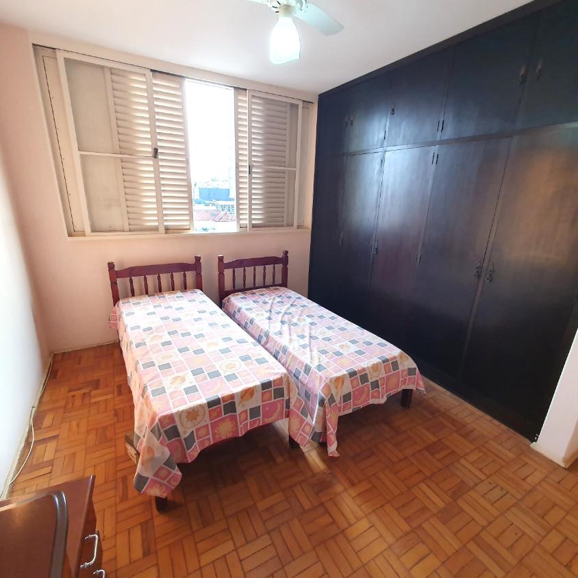 Apartamento à venda com 2 quartos, 107m² - Foto 4