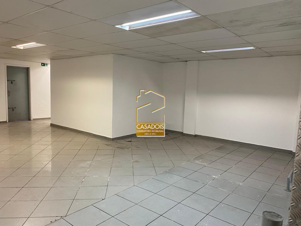 Loja Comercial para Alugar com 390m² e 4 salas na Lapa - SP, próximo ao Hospital Central Sorocabana