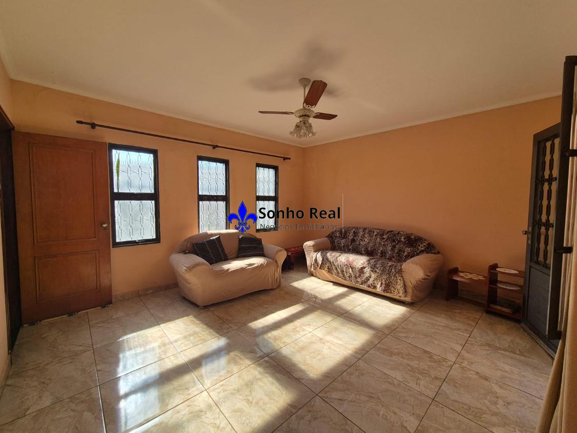 Casa à venda com 3 quartos, 139m² - Foto 8