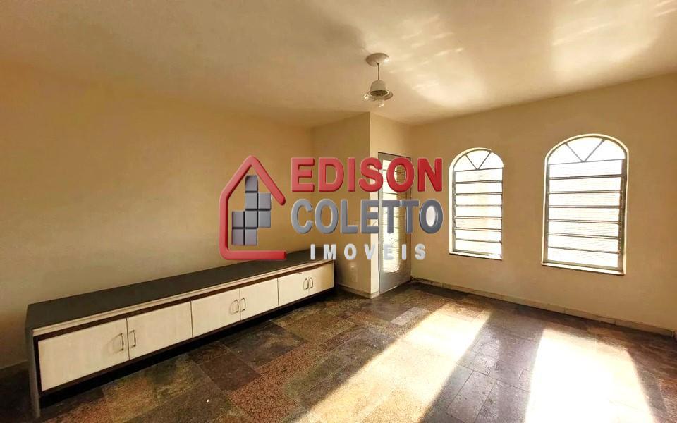 Casa para alugar com 3 quartos, 121m² - Foto 5