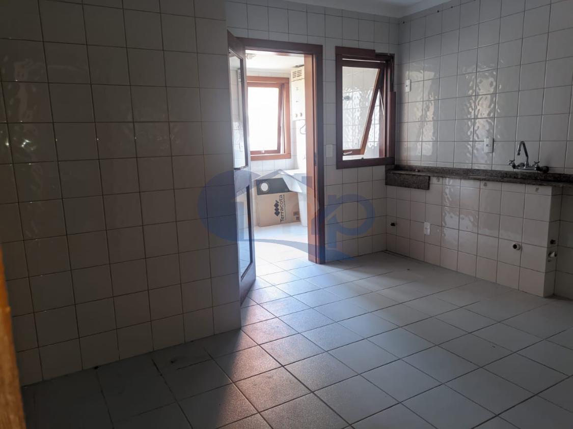Apartamento à venda com 3 quartos, 137m² - Foto 36