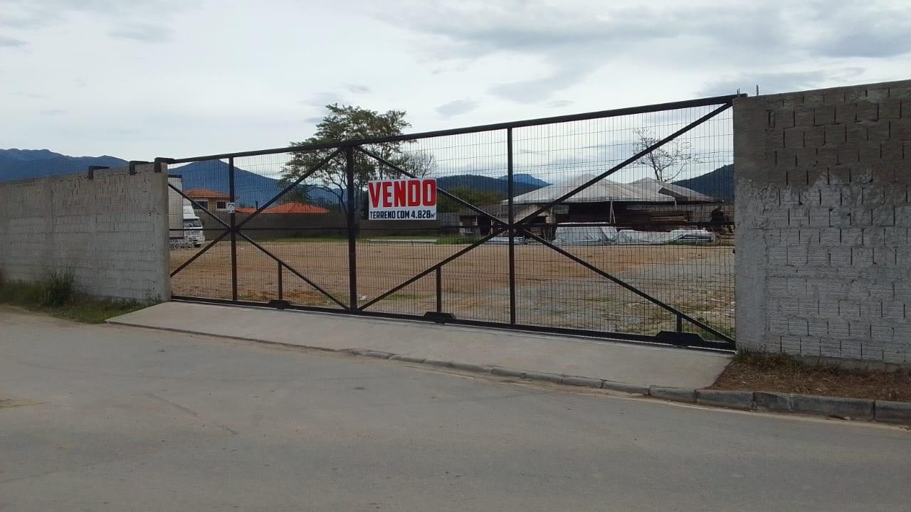 Terreno à venda, 4828m² - Foto 1