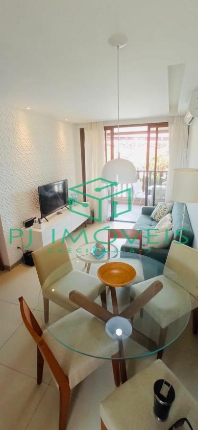 Apartamento à venda com 2 quartos, 64m² - Foto 2