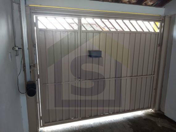 Casa à venda com 2 quartos, 200m² - Foto 11