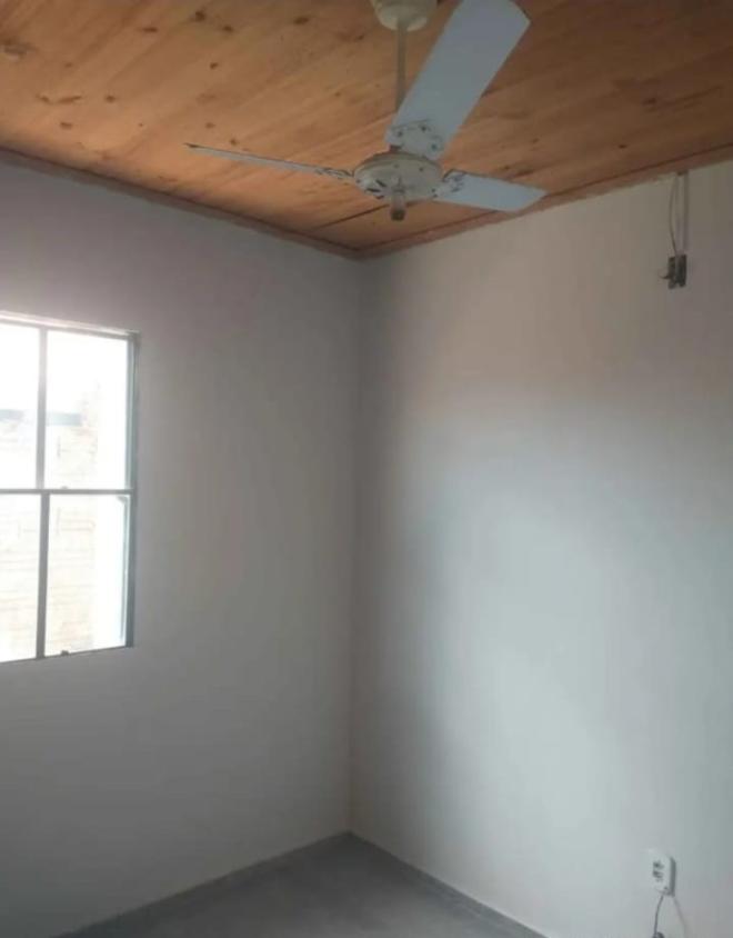 Casa à venda com 2 quartos, 76m² - Foto 7