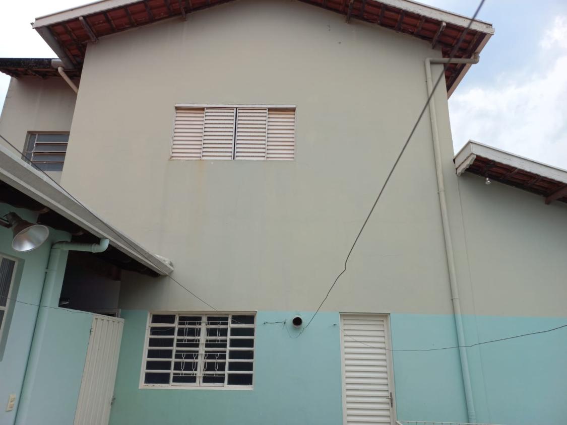 Casa à venda com 3 quartos, 292m² - Foto 3
