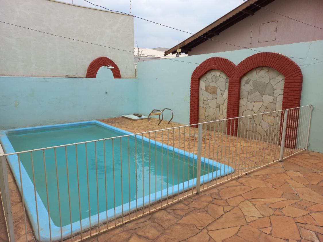 Casa à venda com 3 quartos, 292m² - Foto 4