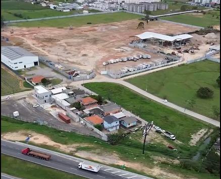Loteamento e Condomínio para alugar, 6009m² - Foto 1