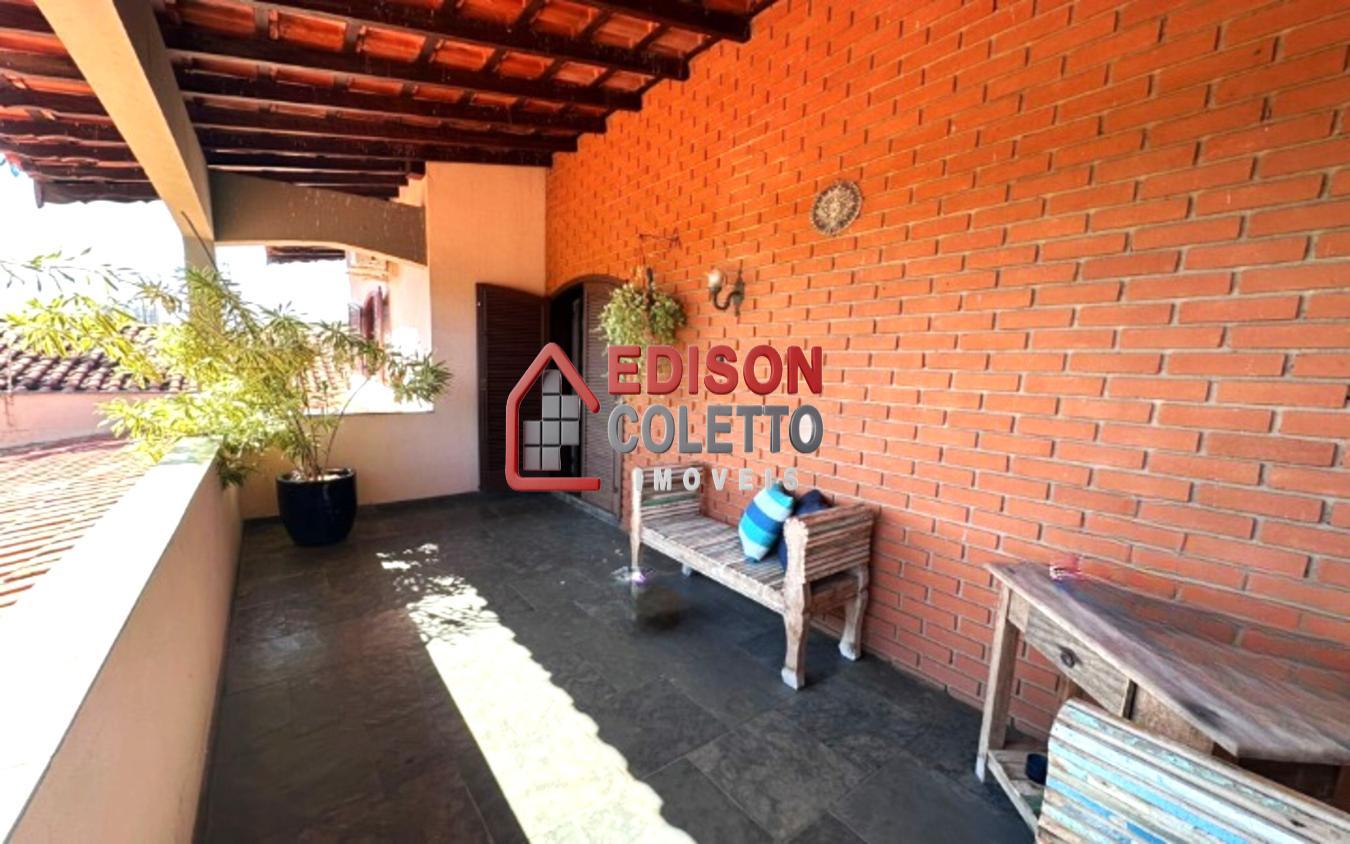 Casa à venda com 3 quartos, 336m² - Foto 23
