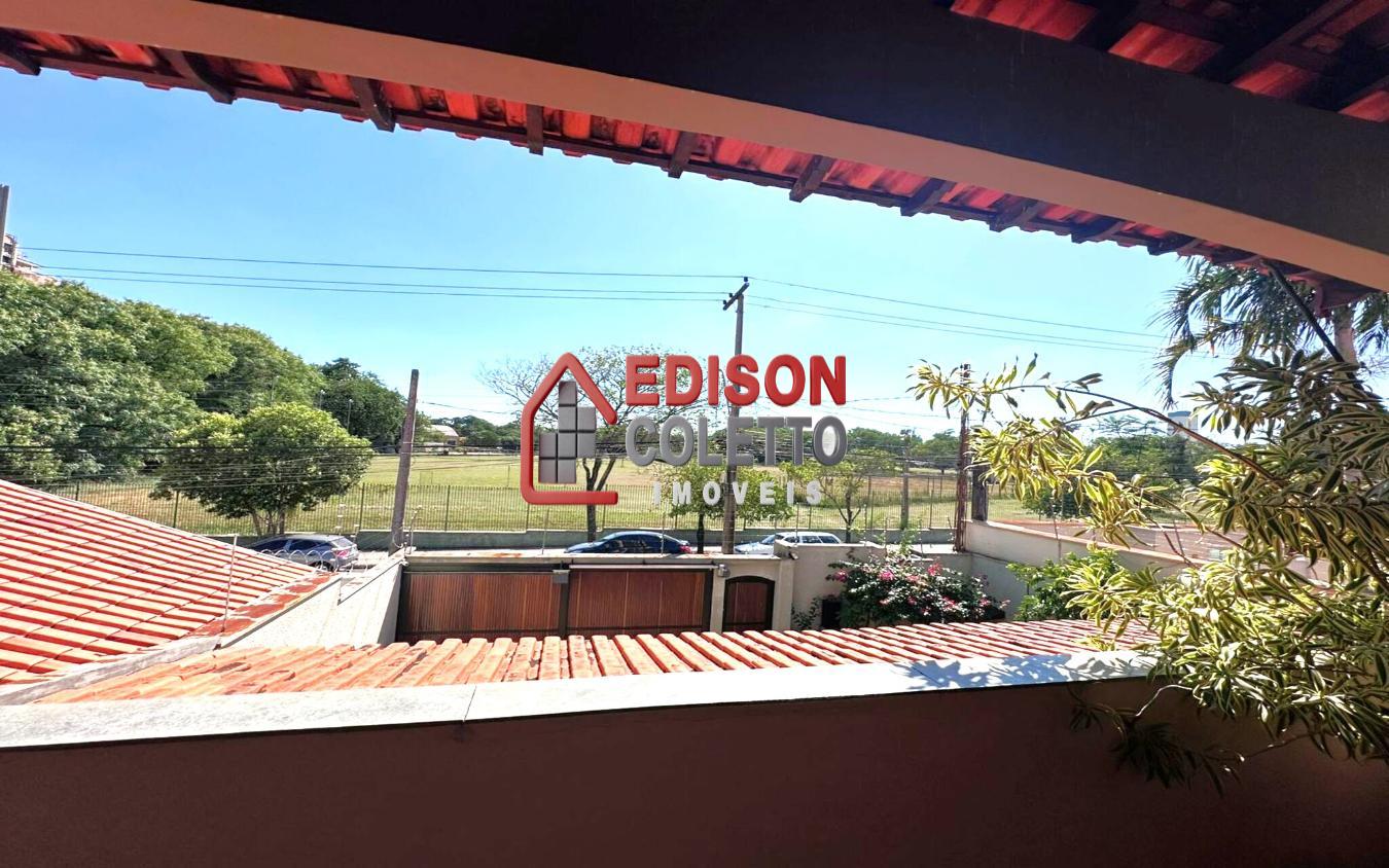 Casa à venda com 3 quartos, 336m² - Foto 21