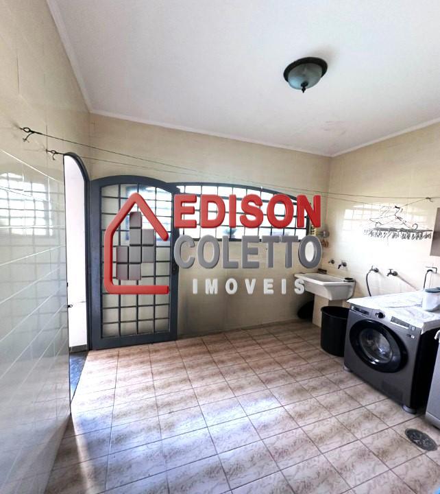 Casa à venda com 3 quartos, 336m² - Foto 39
