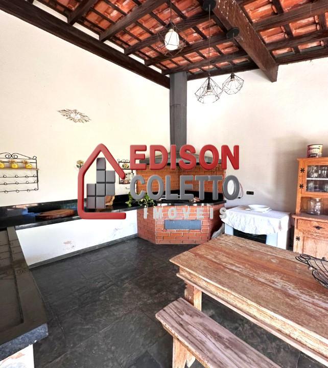 Casa à venda com 3 quartos, 336m² - Foto 43